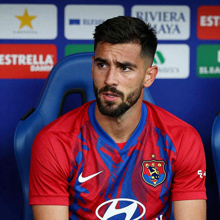 Can Stage-2 Deep Analysis Exist Without Football Content? — A Media-Narrative Case Study Can Stage-2 Deep Analysis Exist Without Football Content? — A Media-Narrative Case Study